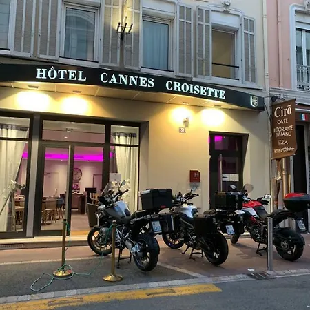 Отель Croisette 3*
